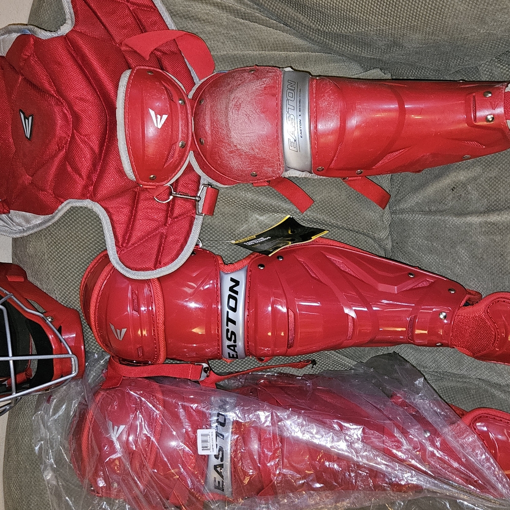 Easton Red Face Masks with Protective Design